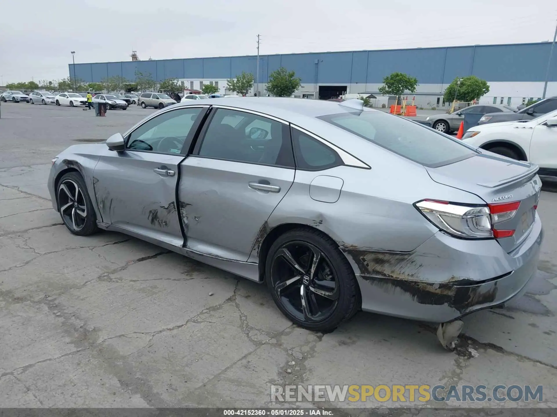 3 Photograph of a damaged car 1HGCV1F3XKA023757 HONDA ACCORD 2019