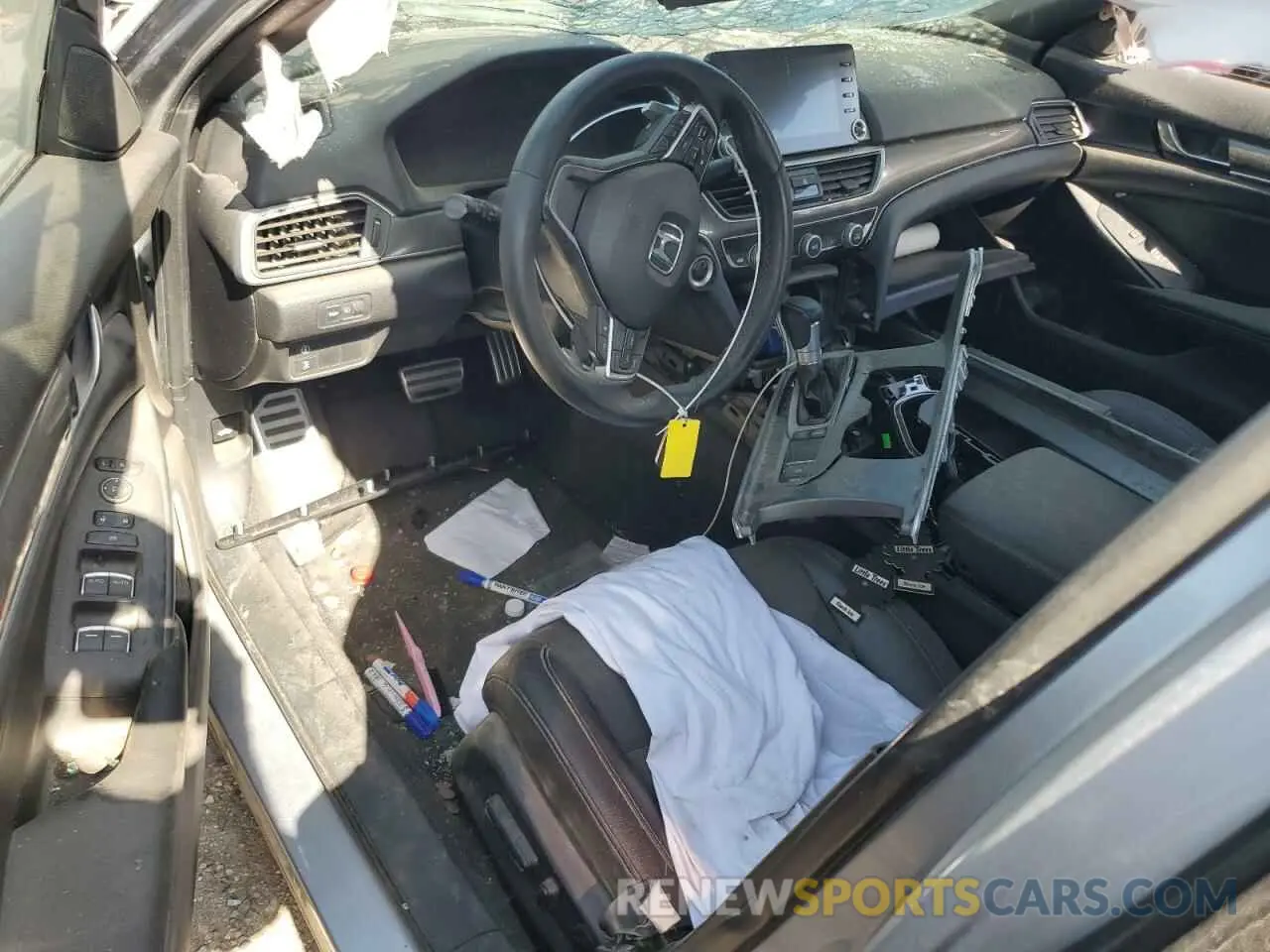 8 Photograph of a damaged car 1HGCV1F3XKA050909 HONDA ACCORD 2019