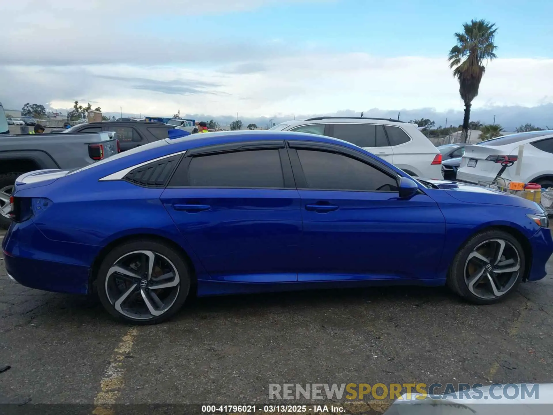 14 Photograph of a damaged car 1HGCV1F3XKA059819 HONDA ACCORD 2019