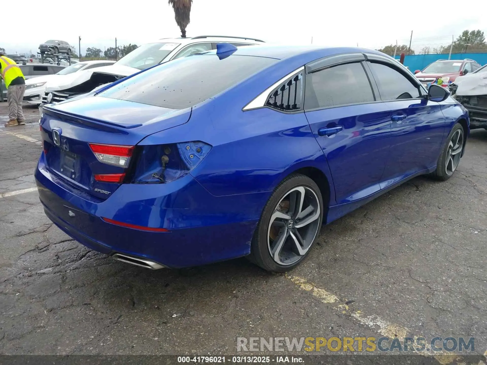4 Photograph of a damaged car 1HGCV1F3XKA059819 HONDA ACCORD 2019