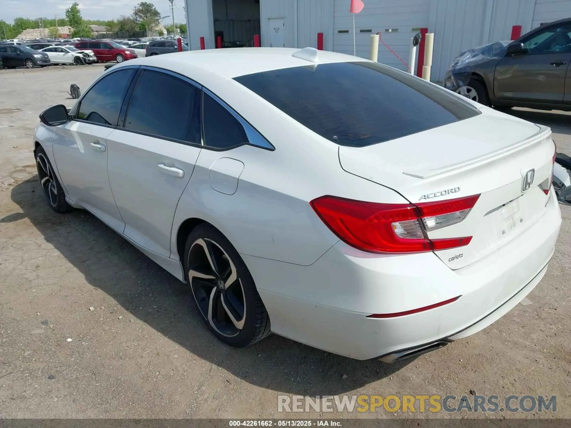 3 Photograph of a damaged car 1HGCV1F3XKA066107 HONDA ACCORD 2019