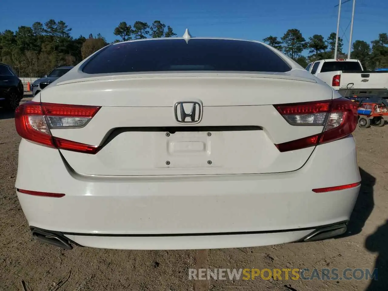 6 Photograph of a damaged car 1HGCV1F3XKA071534 HONDA ACCORD 2019
