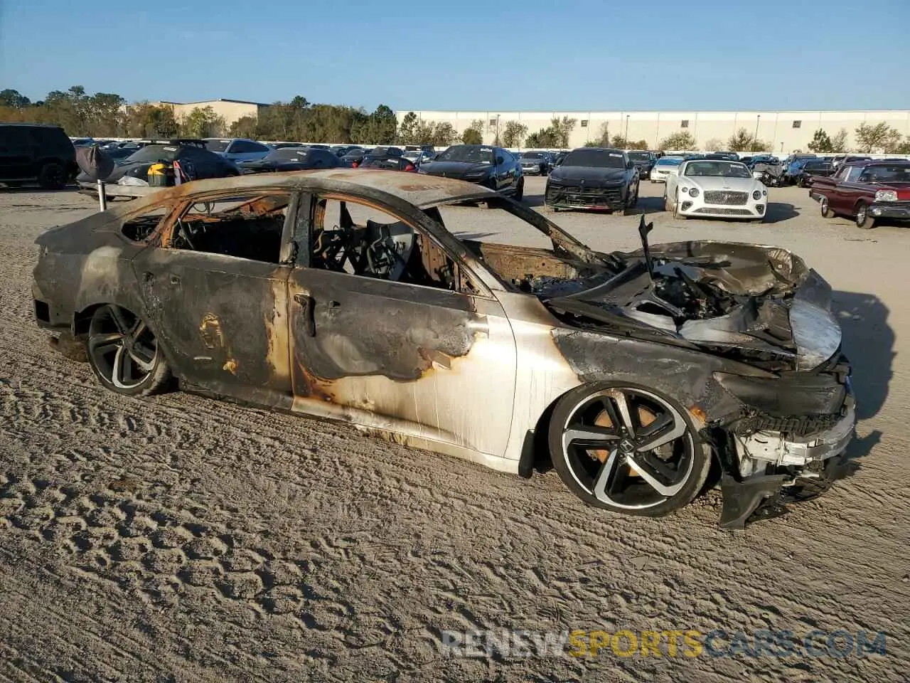 4 Photograph of a damaged car 1HGCV1F3XKA094408 HONDA ACCORD 2019