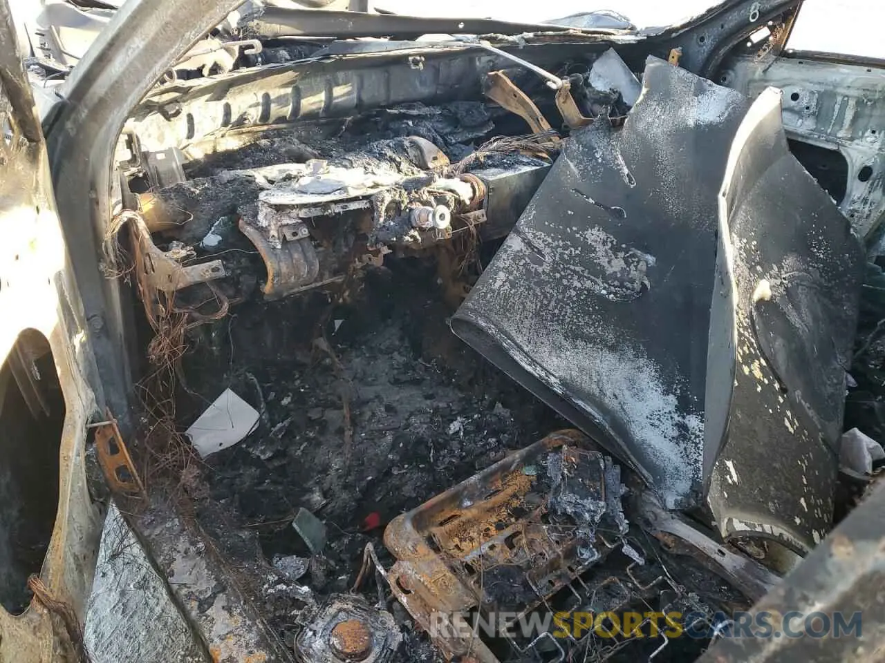 8 Photograph of a damaged car 1HGCV1F3XKA094408 HONDA ACCORD 2019