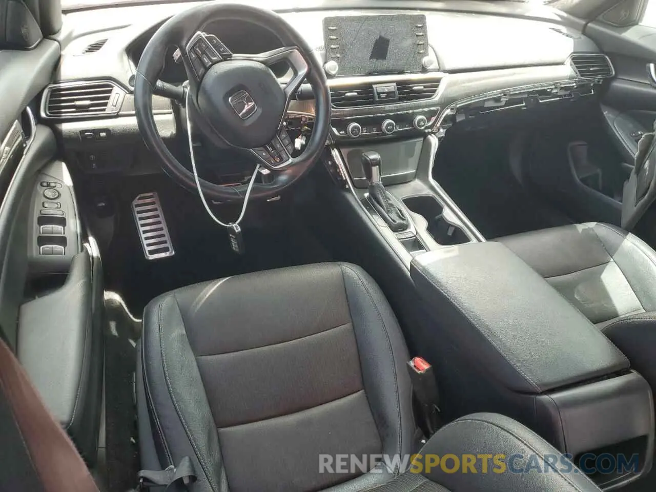 8 Photograph of a damaged car 1HGCV1F3XKA119906 HONDA ACCORD 2019