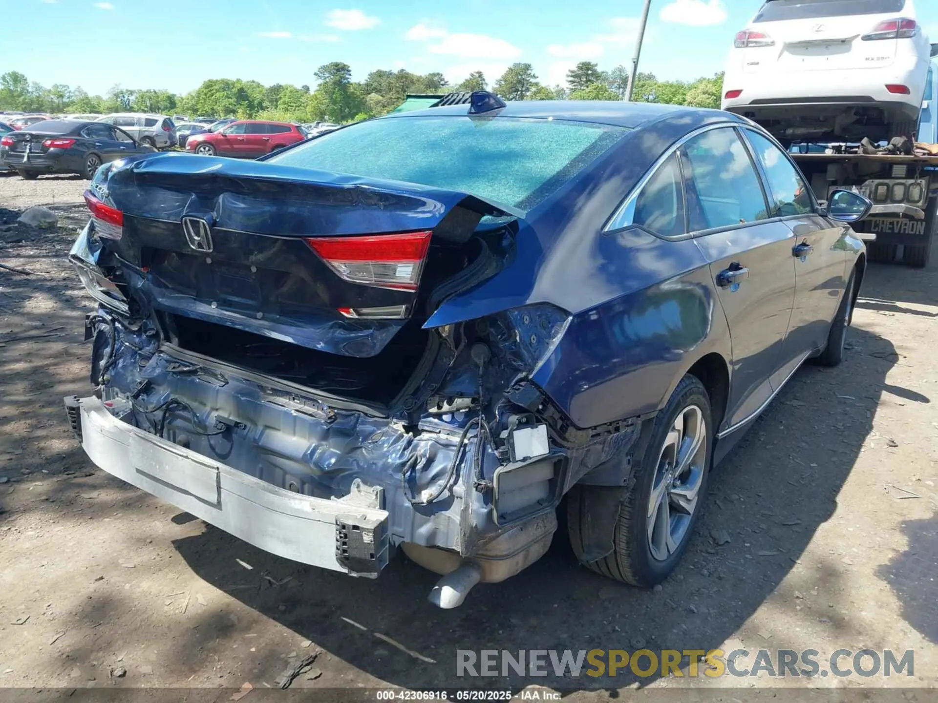 6 Photograph of a damaged car 1HGCV1F40KA134388 HONDA ACCORD 2019