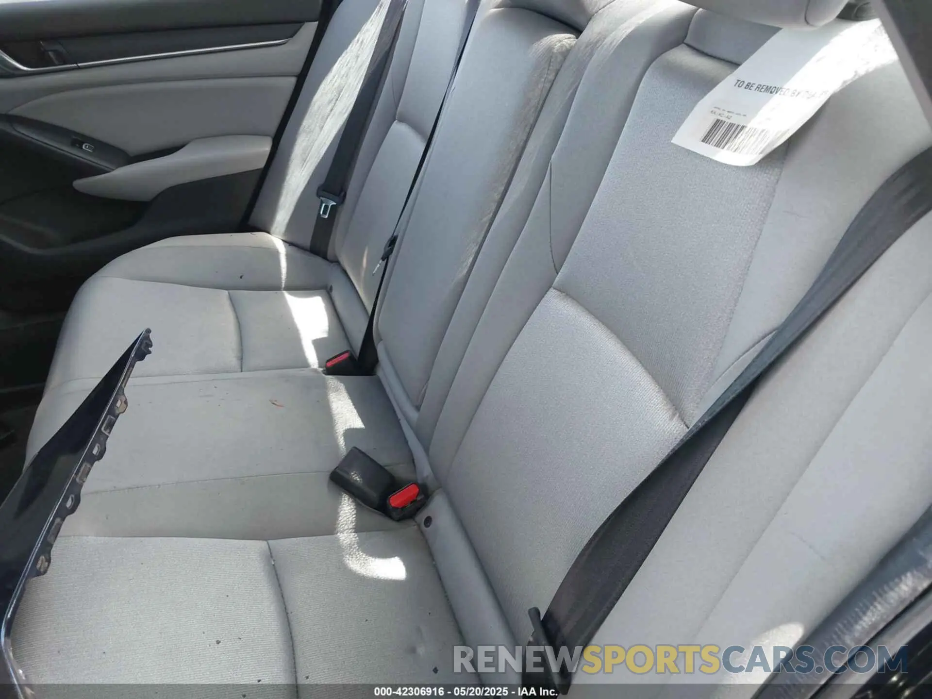 8 Photograph of a damaged car 1HGCV1F40KA134388 HONDA ACCORD 2019