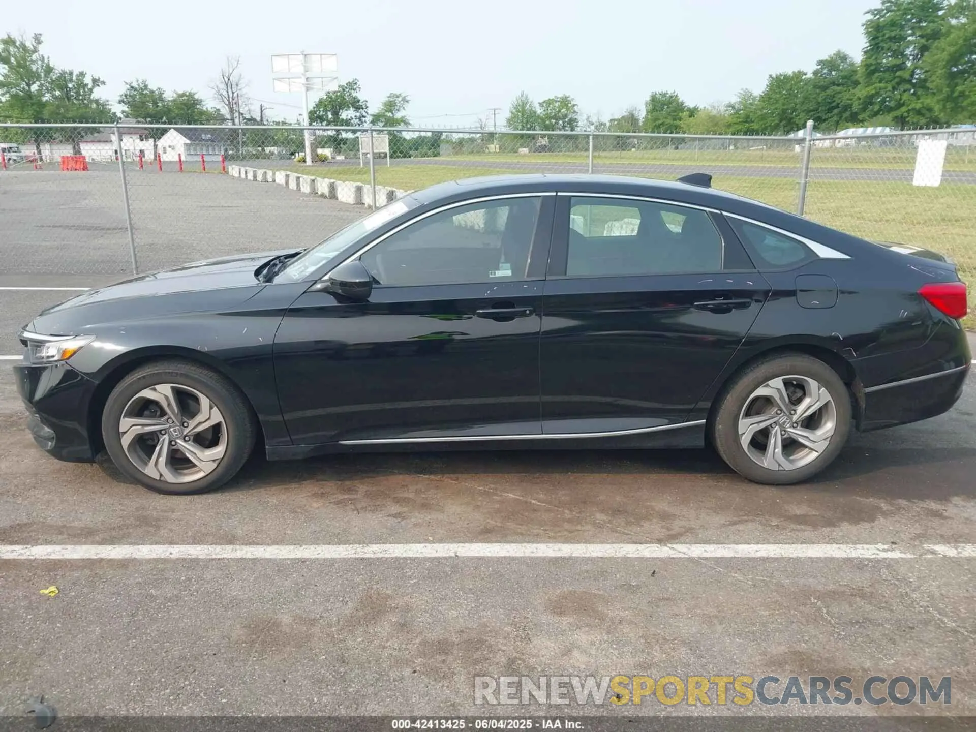 14 Photograph of a damaged car 1HGCV1F41KA025759 HONDA ACCORD 2019