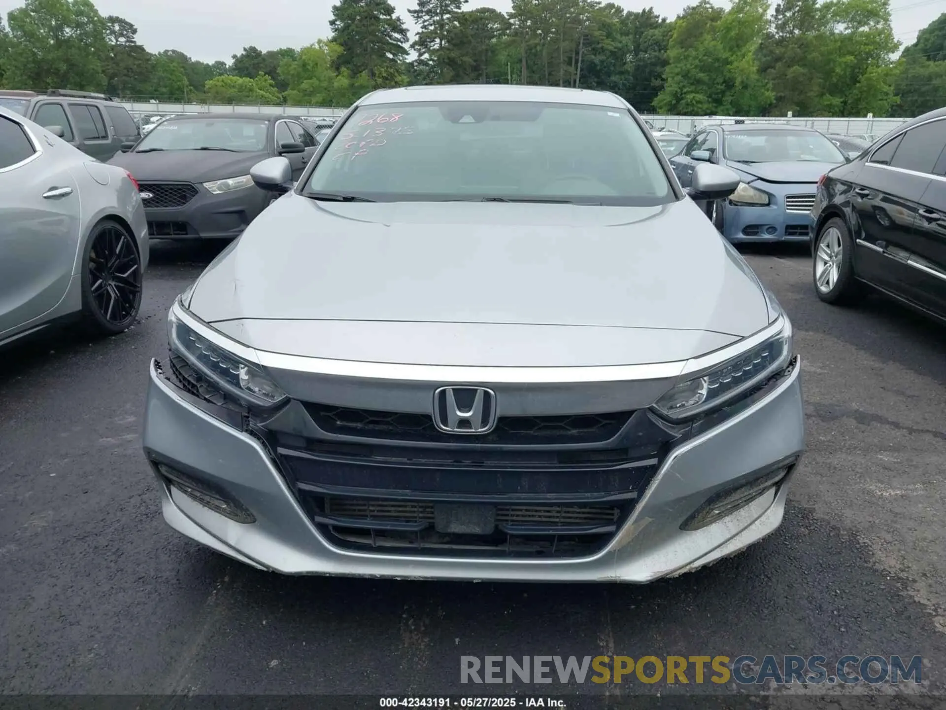 11 Photograph of a damaged car 1HGCV1F41KA097268 HONDA ACCORD 2019
