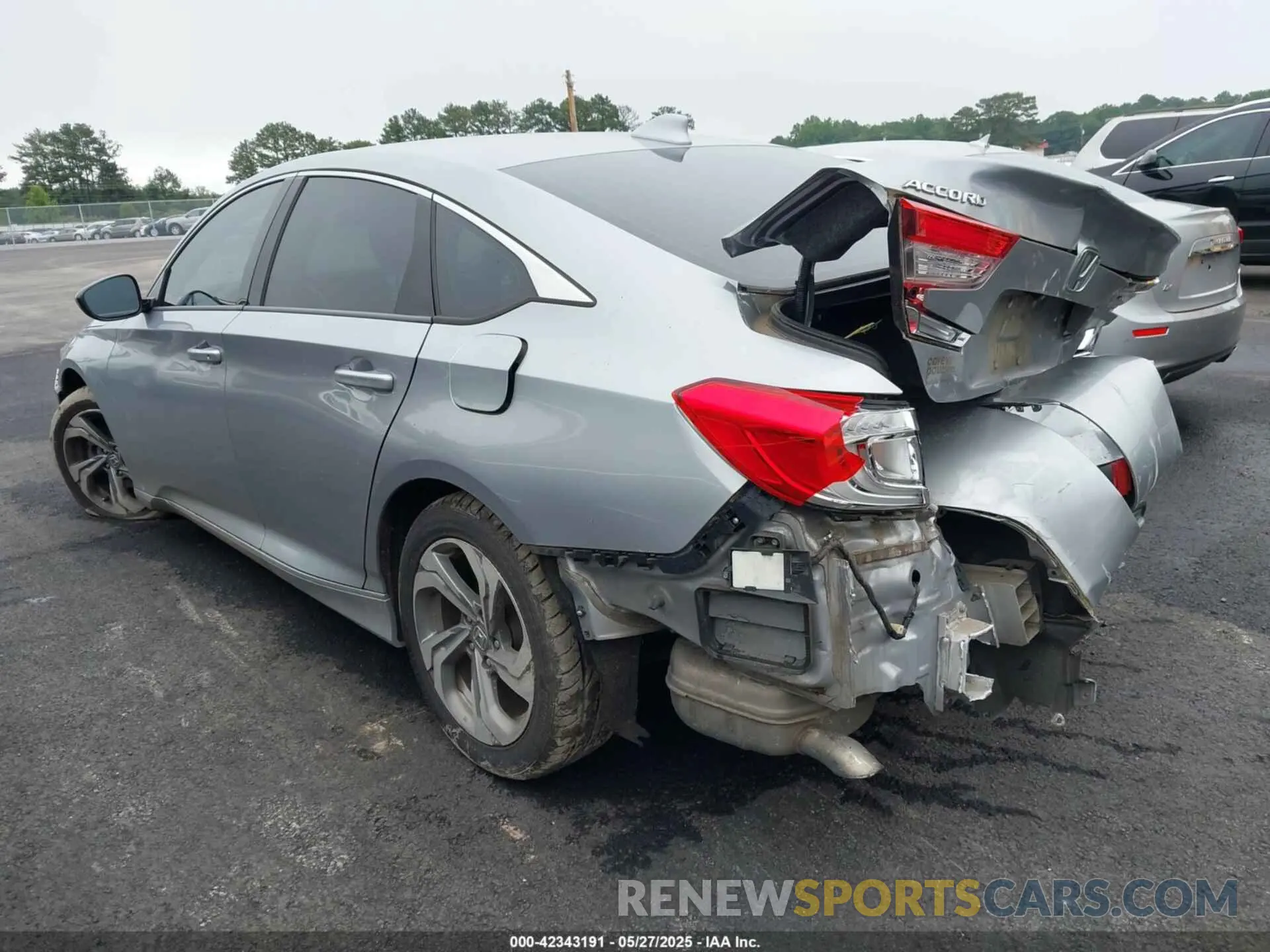 3 Photograph of a damaged car 1HGCV1F41KA097268 HONDA ACCORD 2019