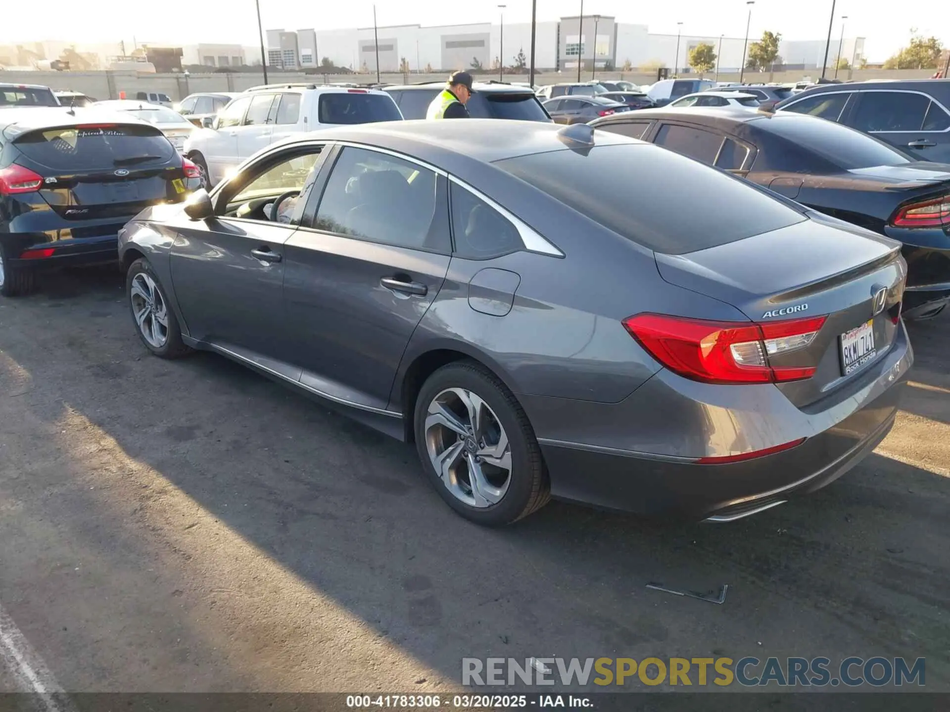 3 Photograph of a damaged car 1HGCV1F42KA093293 HONDA ACCORD 2019