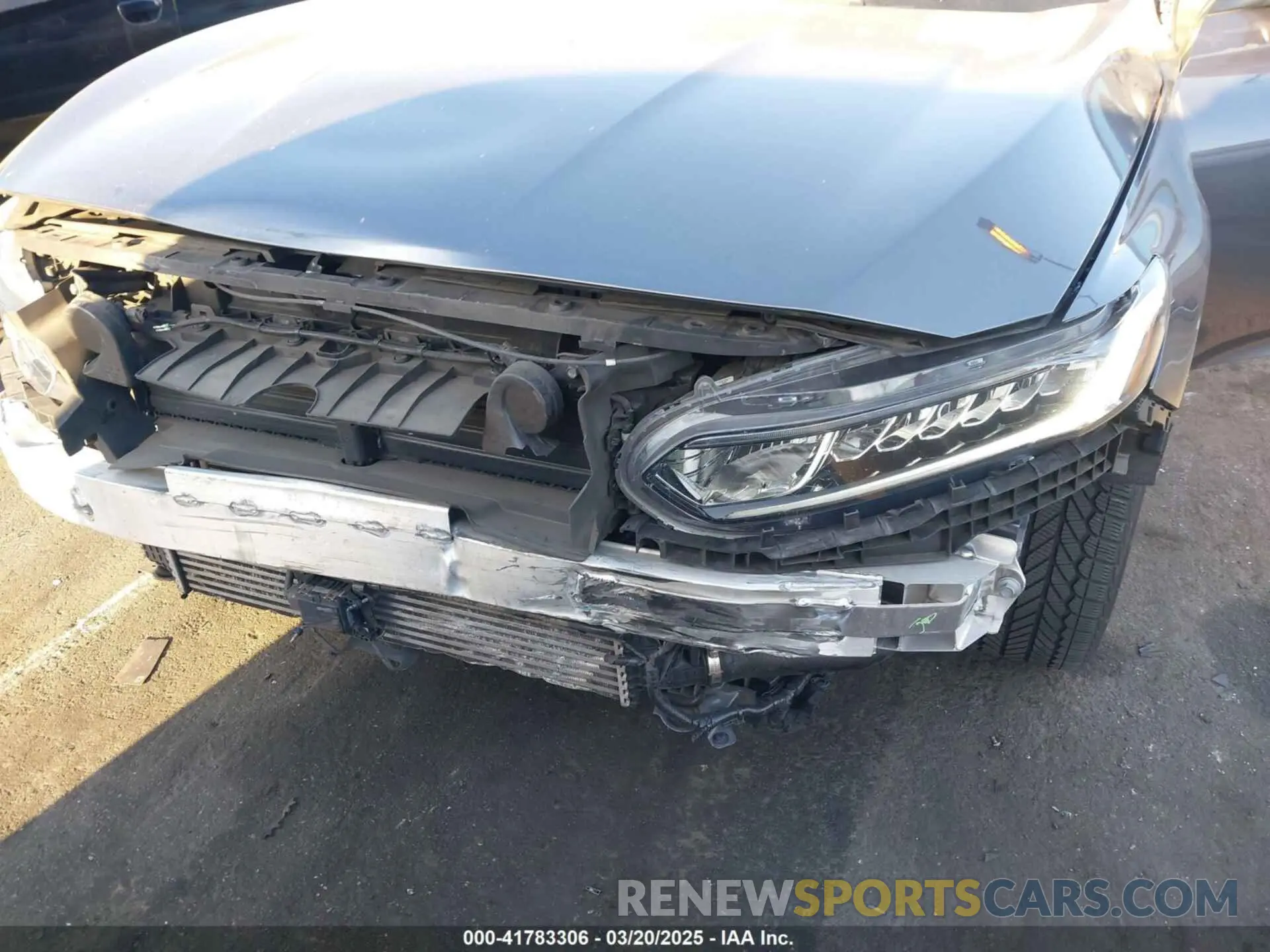6 Photograph of a damaged car 1HGCV1F42KA093293 HONDA ACCORD 2019