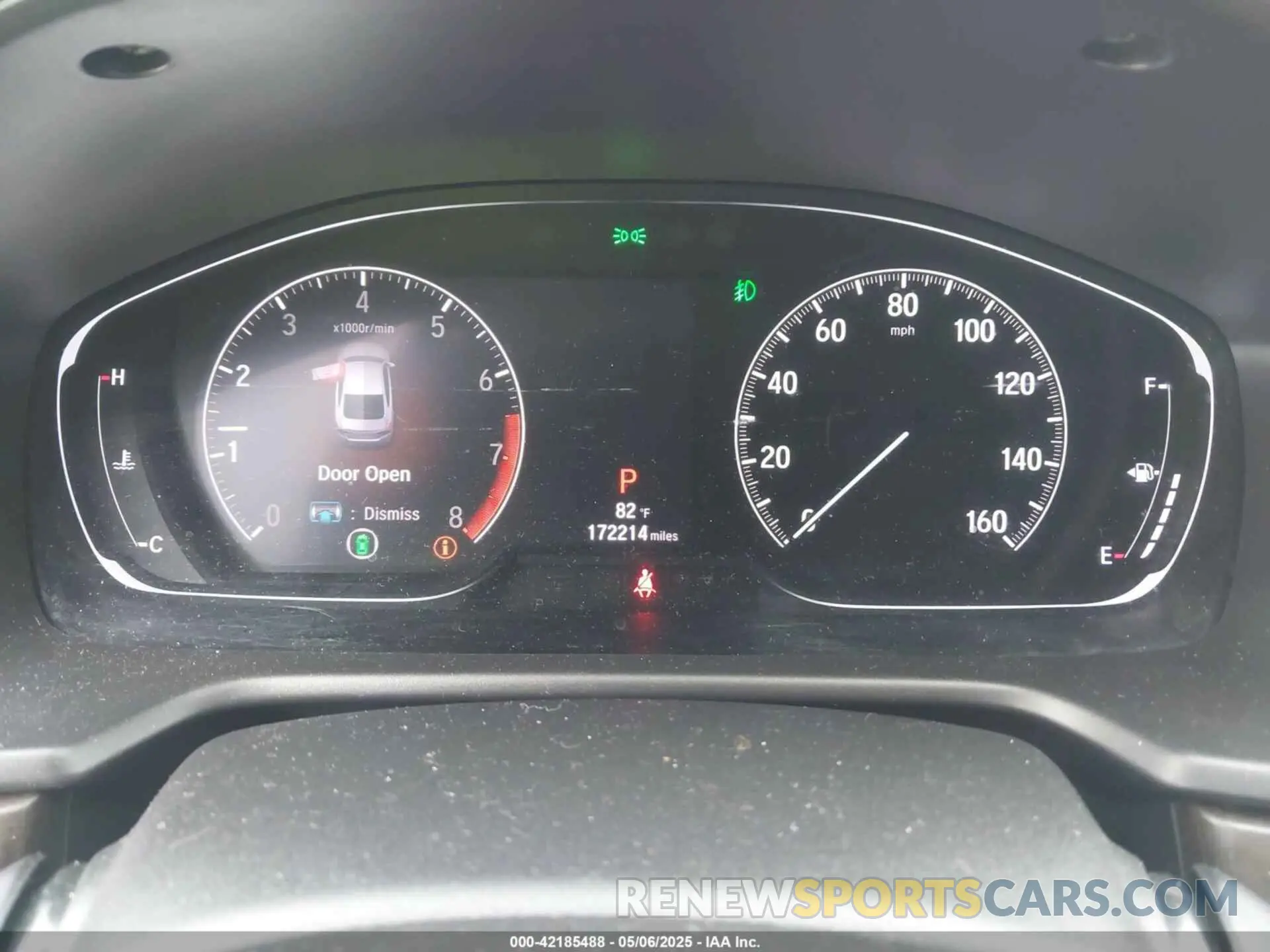 15 Photograph of a damaged car 1HGCV1F42KA095741 HONDA ACCORD 2019
