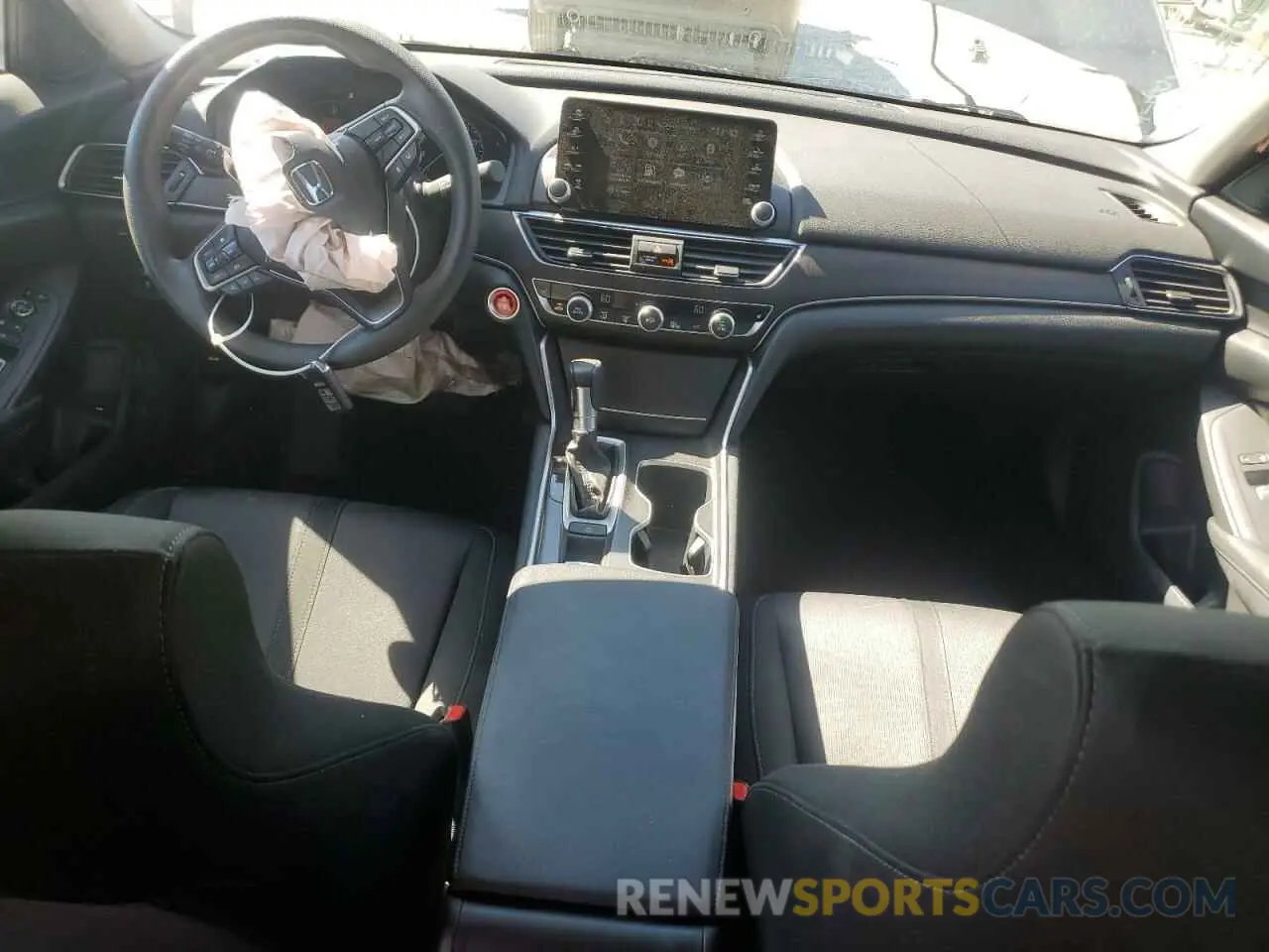 8 Photograph of a damaged car 1HGCV1F43KA016951 HONDA ACCORD 2019