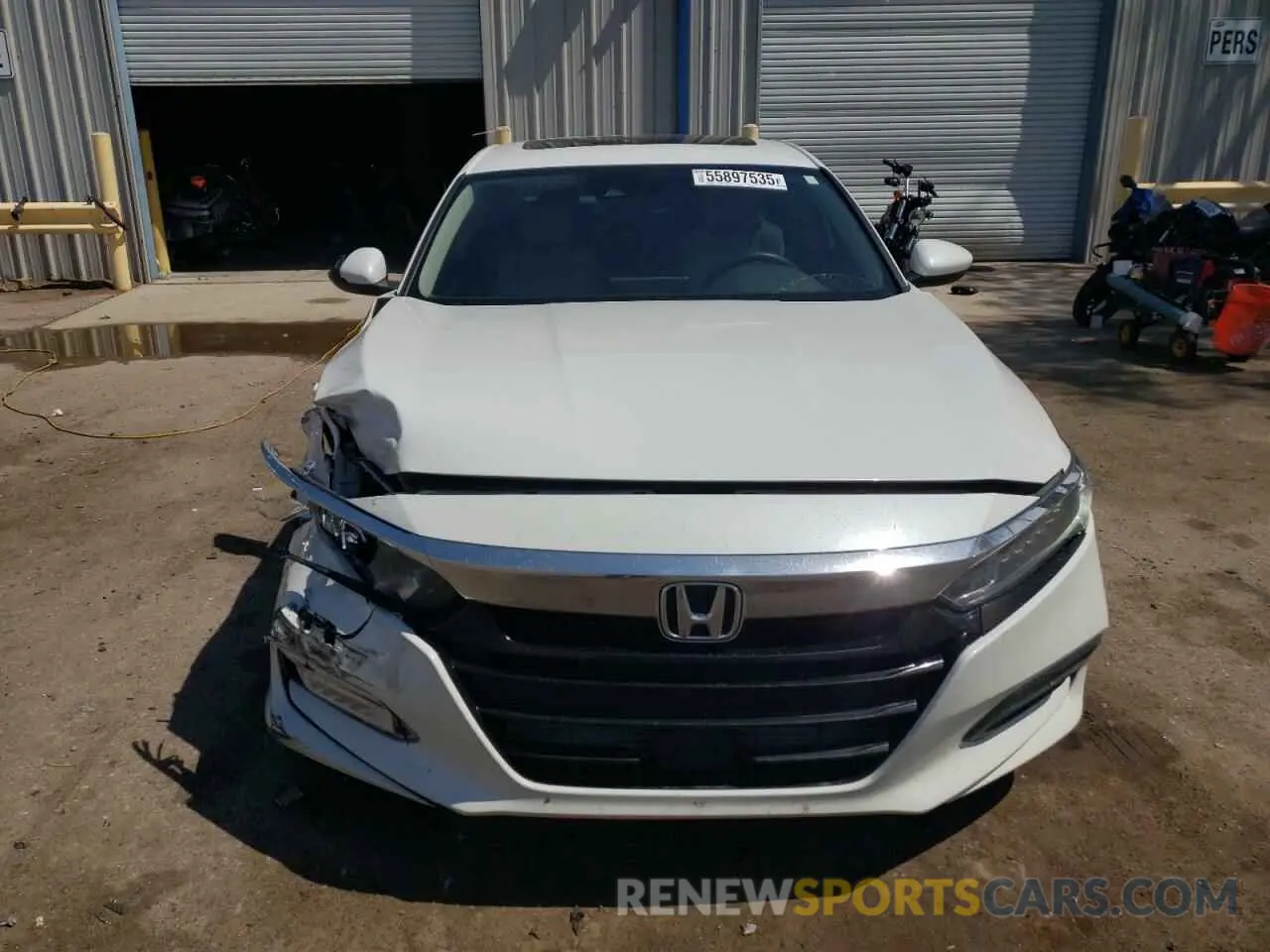 5 Photograph of a damaged car 1HGCV1F43KA091729 HONDA ACCORD 2019