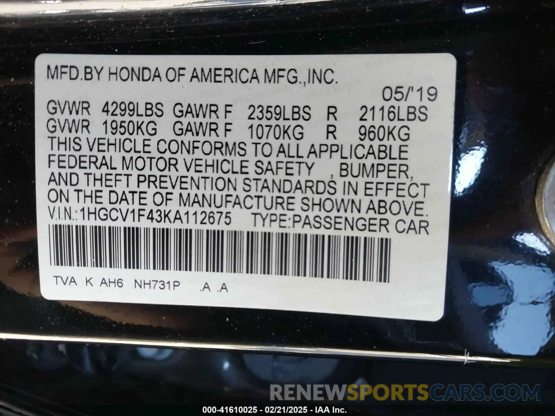 9 Photograph of a damaged car 1HGCV1F43KA112675 HONDA ACCORD 2019