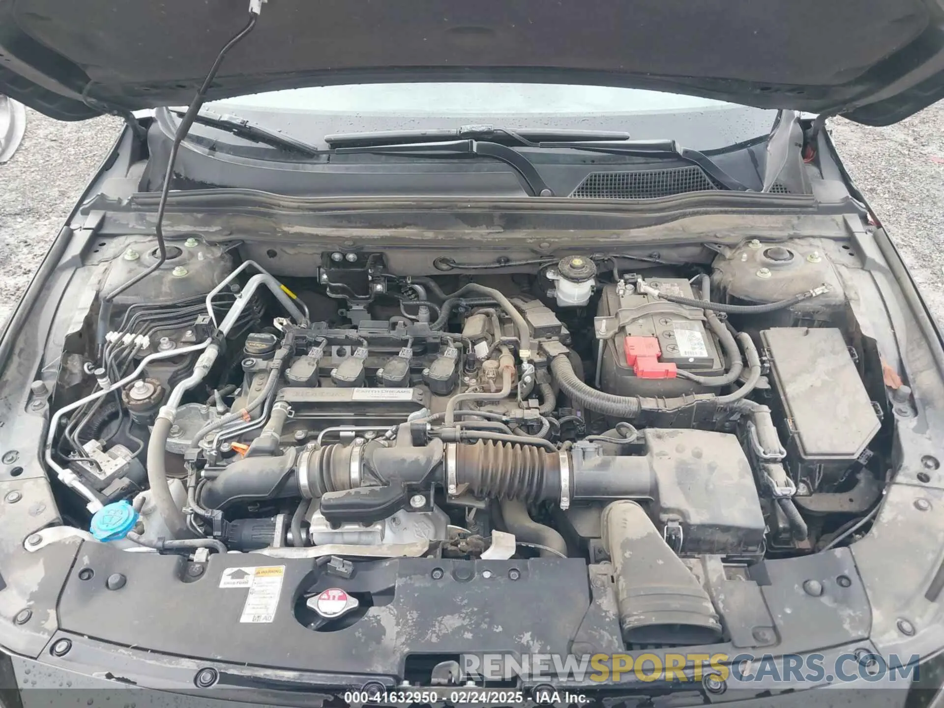 10 Photograph of a damaged car 1HGCV1F44KA026615 HONDA ACCORD 2019