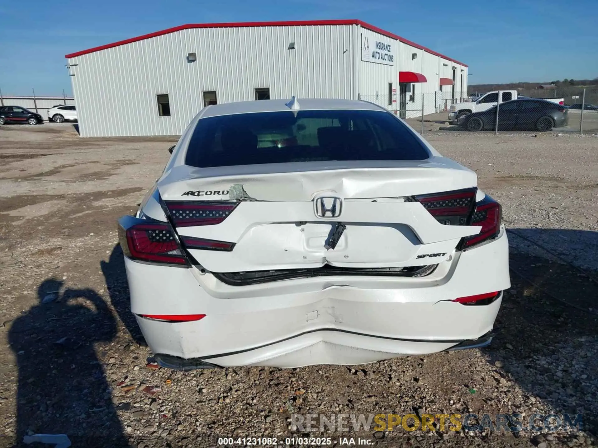 17 Photograph of a damaged car 1HGCV1F44KA076298 HONDA ACCORD 2019