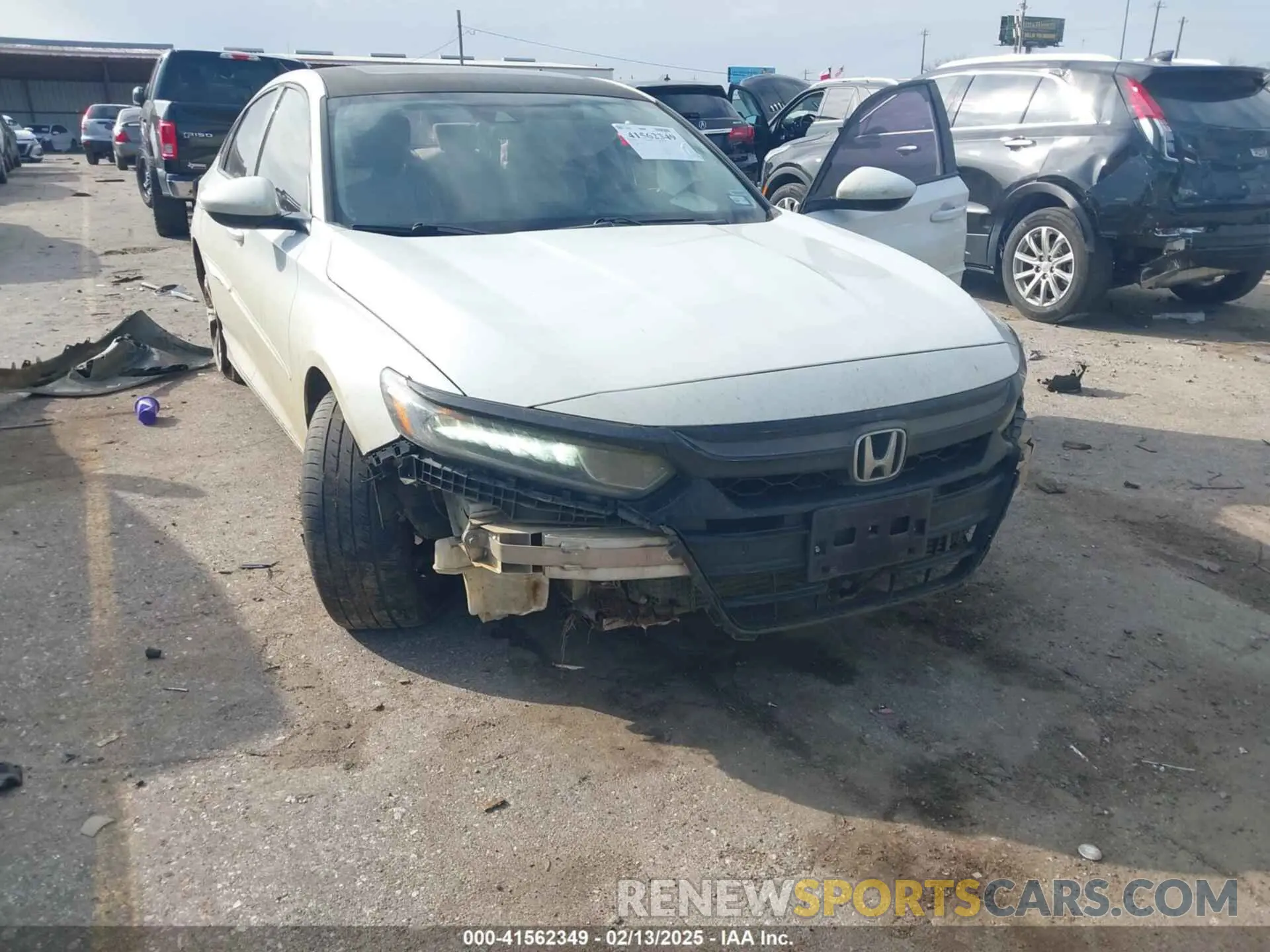 6 Photograph of a damaged car 1HGCV1F44KA106352 HONDA ACCORD 2019
