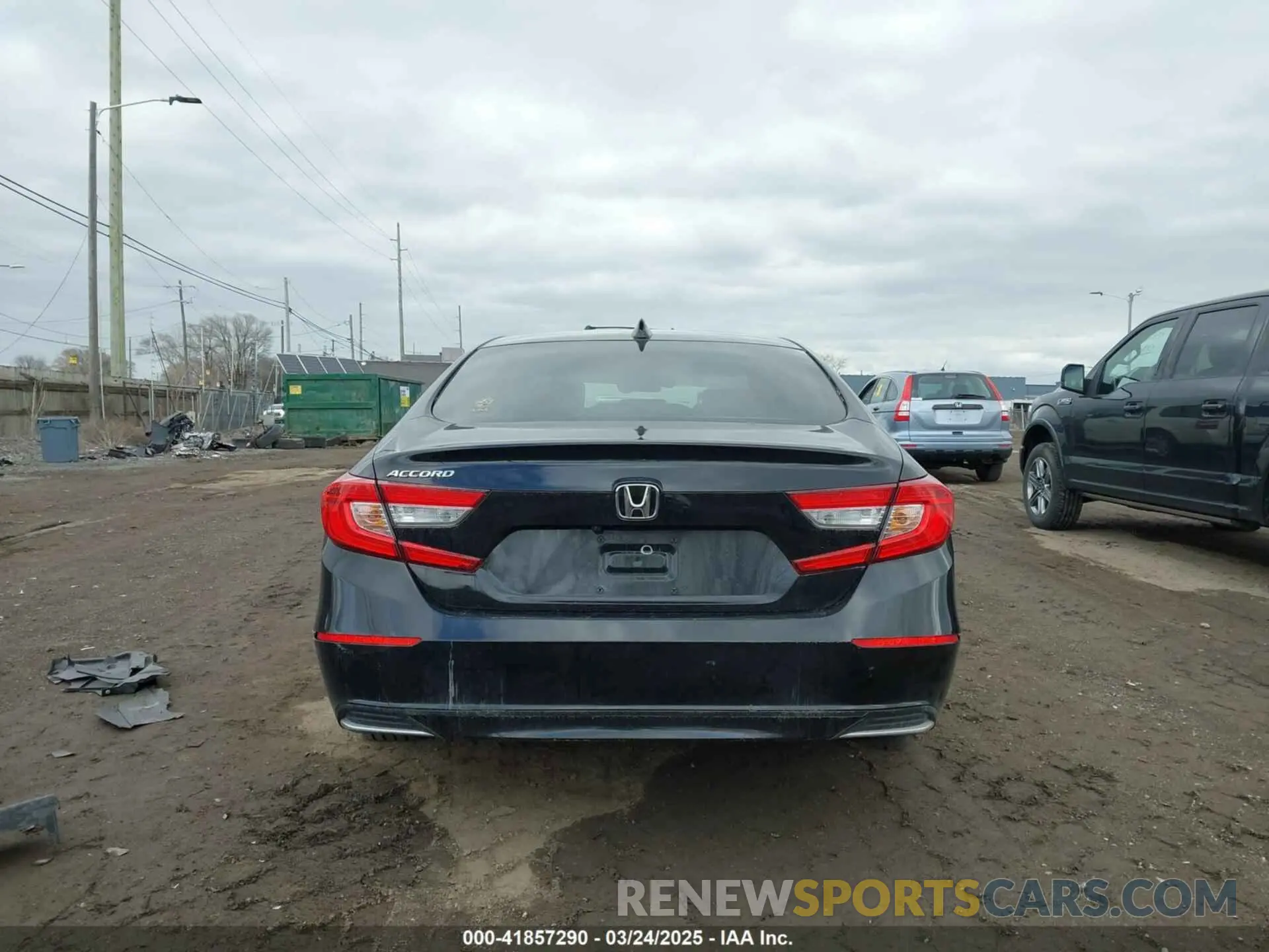 17 Photograph of a damaged car 1HGCV1F44KA157088 HONDA ACCORD 2019
