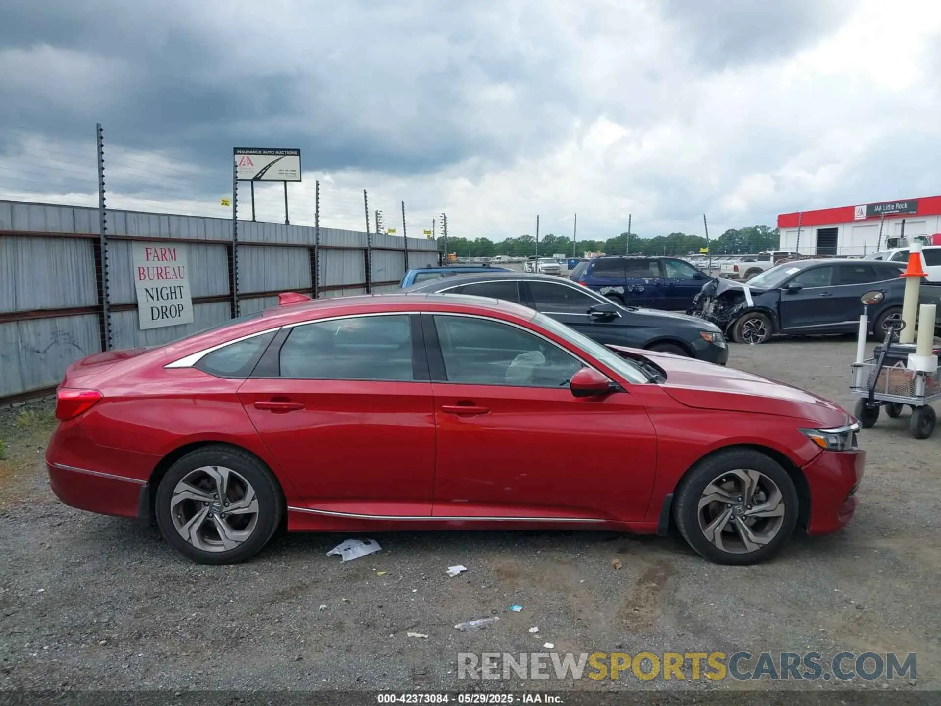 14 Photograph of a damaged car 1HGCV1F45KA092770 HONDA ACCORD 2019