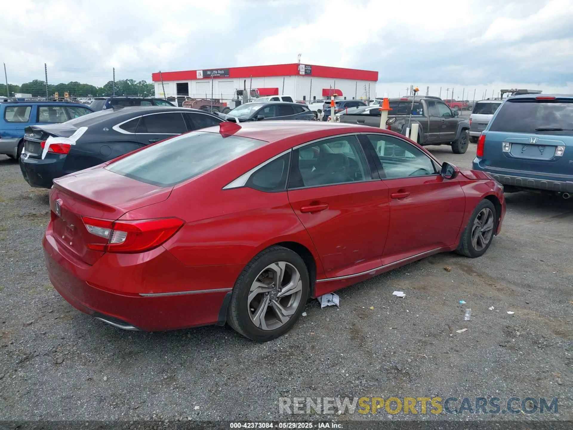 4 Photograph of a damaged car 1HGCV1F45KA092770 HONDA ACCORD 2019