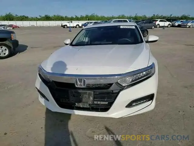 10 Photograph of a damaged car 1HGCV1F45KA139022 HONDA ACCORD 2019