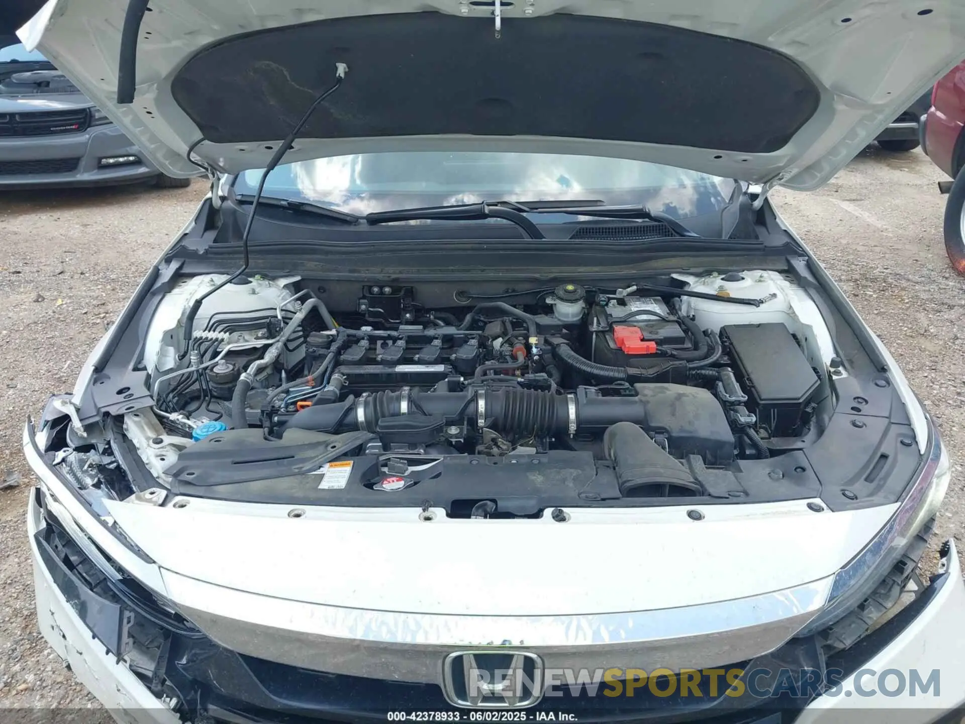 10 Photograph of a damaged car 1HGCV1F45KA162171 HONDA ACCORD 2019