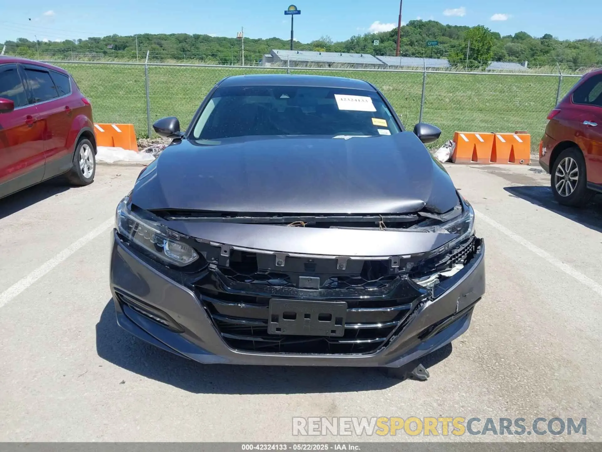 13 Photograph of a damaged car 1HGCV1F46KA065027 HONDA ACCORD 2019