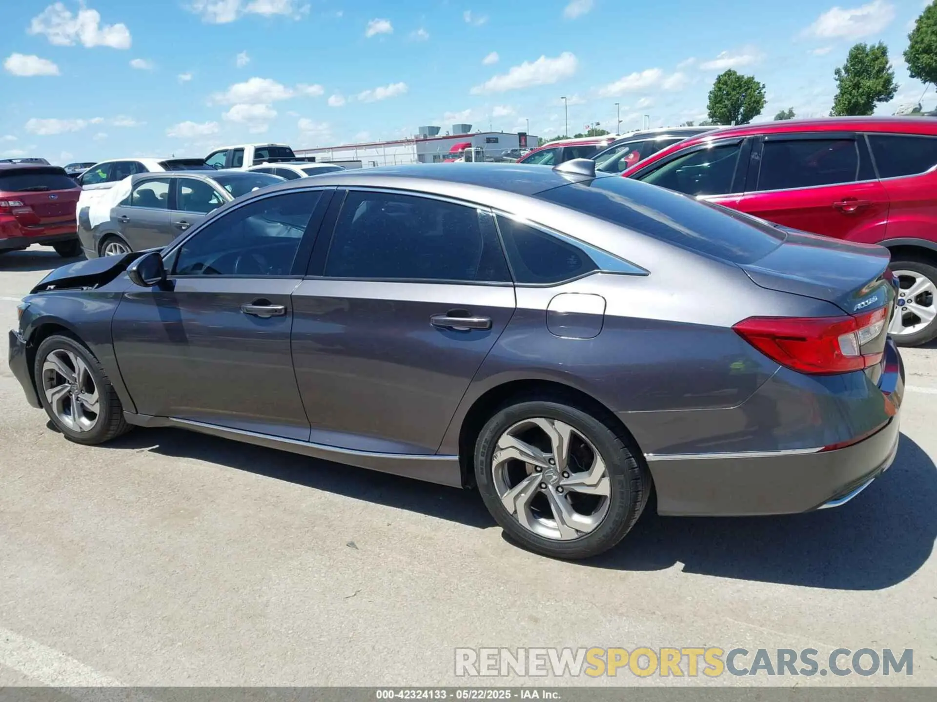 15 Photograph of a damaged car 1HGCV1F46KA065027 HONDA ACCORD 2019