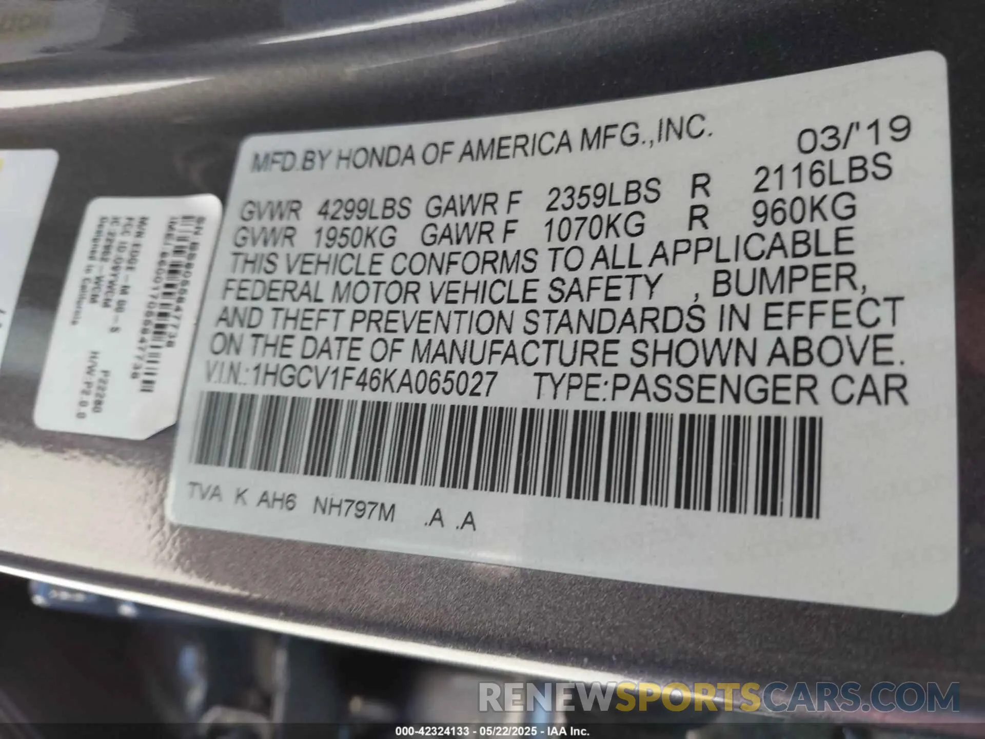 9 Photograph of a damaged car 1HGCV1F46KA065027 HONDA ACCORD 2019