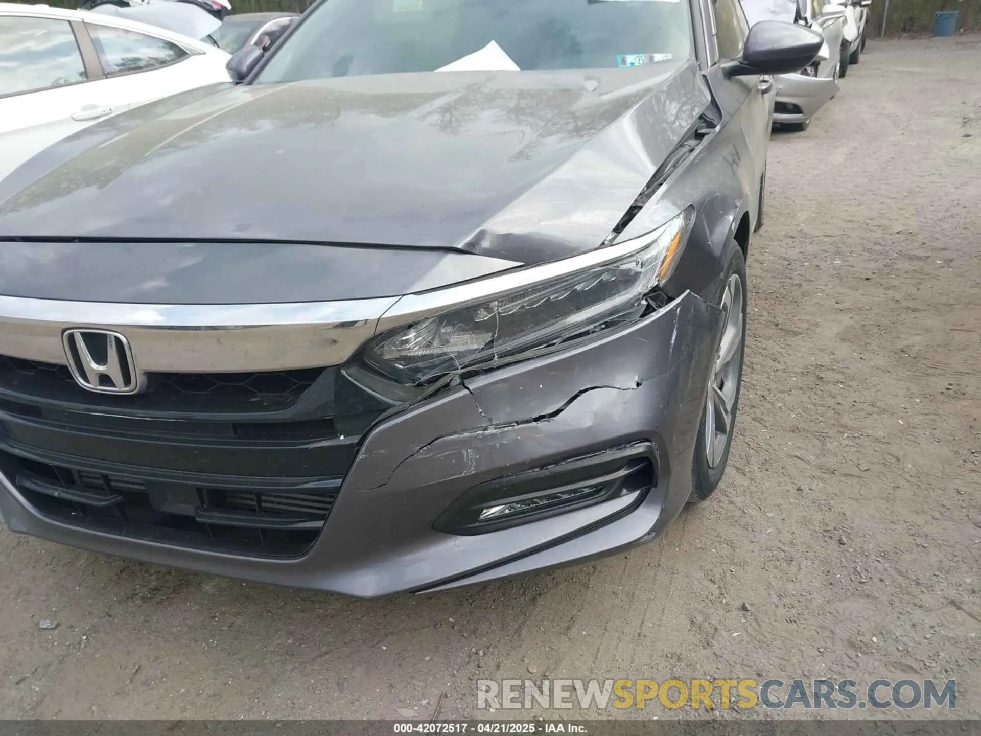 6 Photograph of a damaged car 1HGCV1F47KA008318 HONDA ACCORD 2019