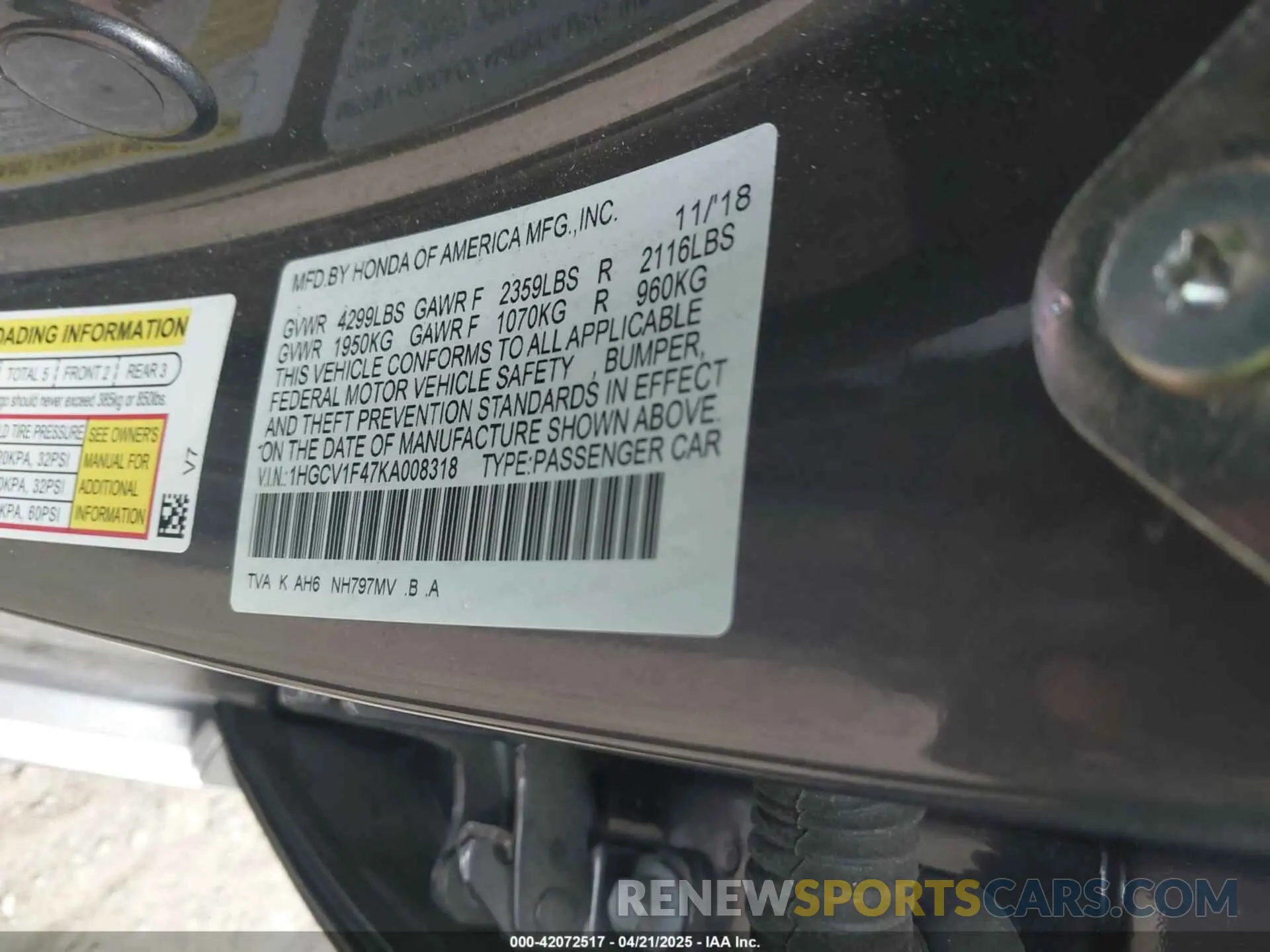9 Photograph of a damaged car 1HGCV1F47KA008318 HONDA ACCORD 2019