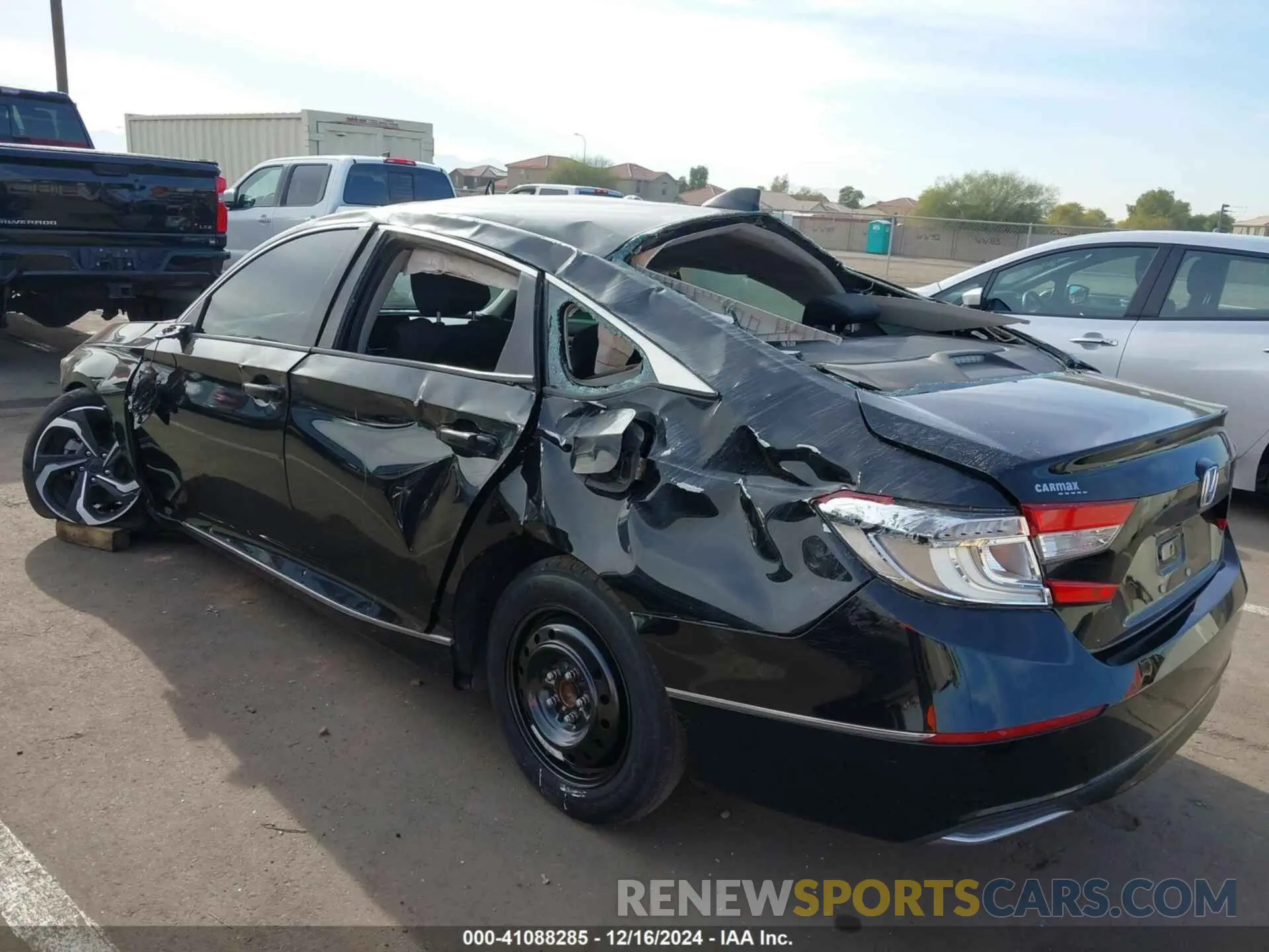 6 Photograph of a damaged car 1HGCV1F47KA022770 HONDA ACCORD 2019