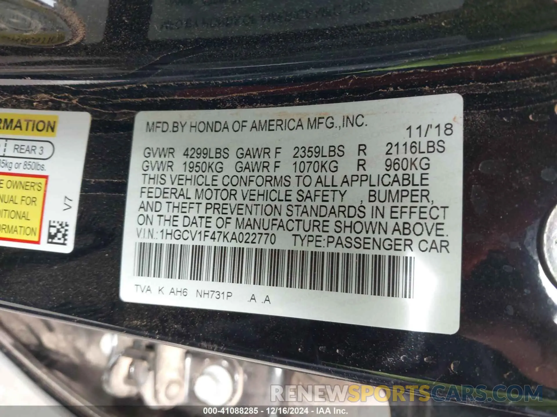 9 Photograph of a damaged car 1HGCV1F47KA022770 HONDA ACCORD 2019