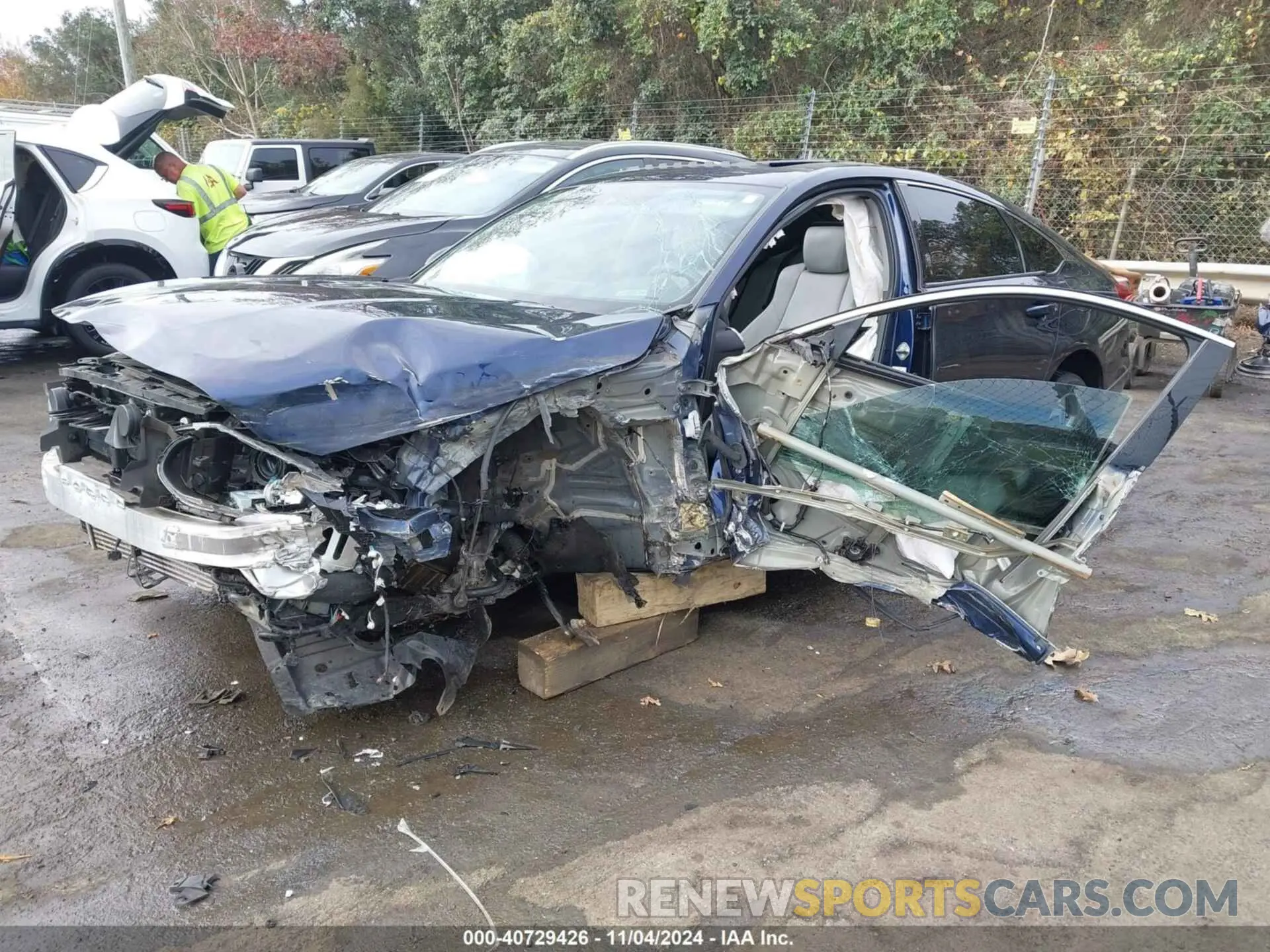 2 Photograph of a damaged car 1HGCV1F47KA110346 HONDA ACCORD 2019