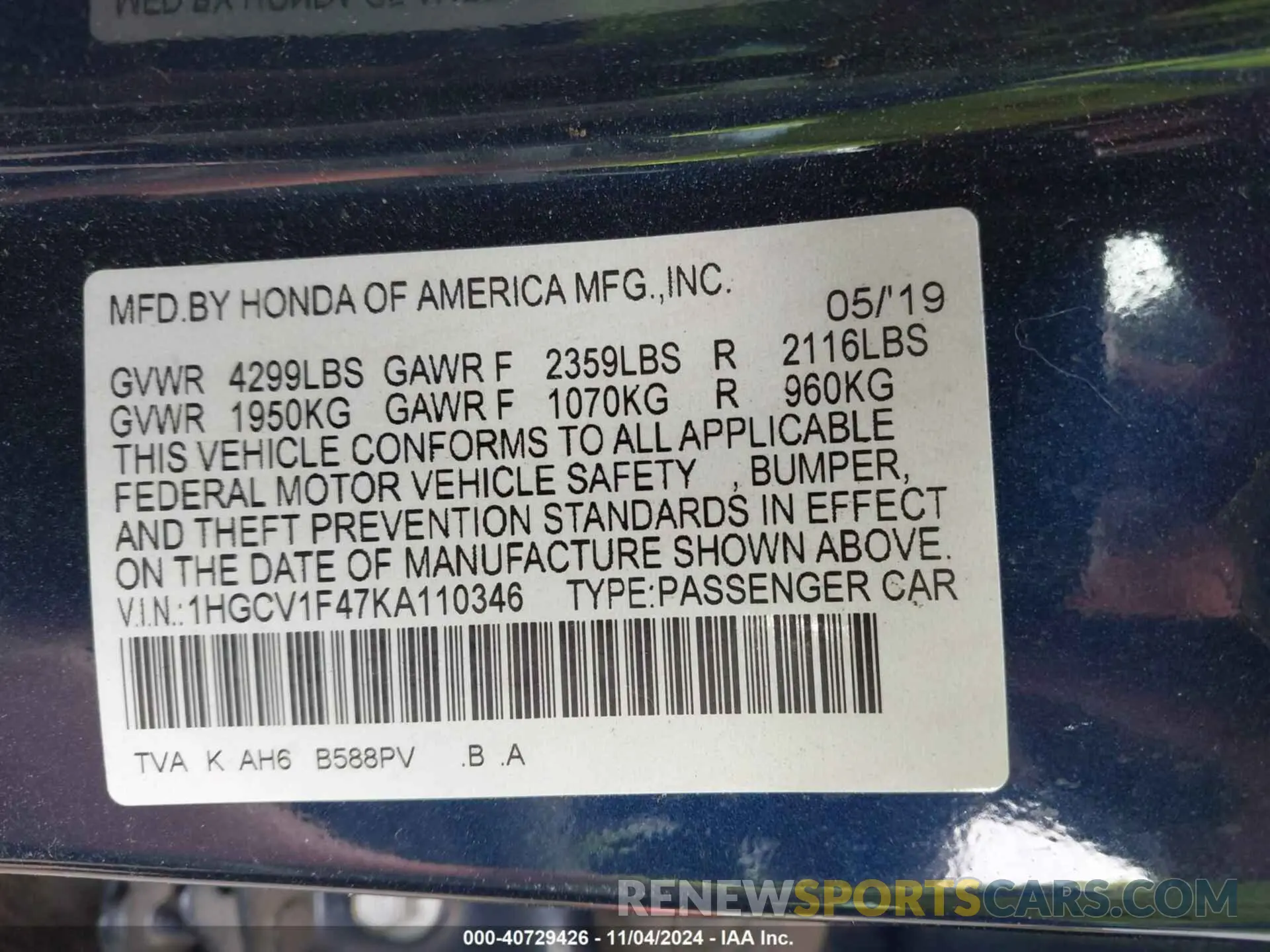 9 Photograph of a damaged car 1HGCV1F47KA110346 HONDA ACCORD 2019