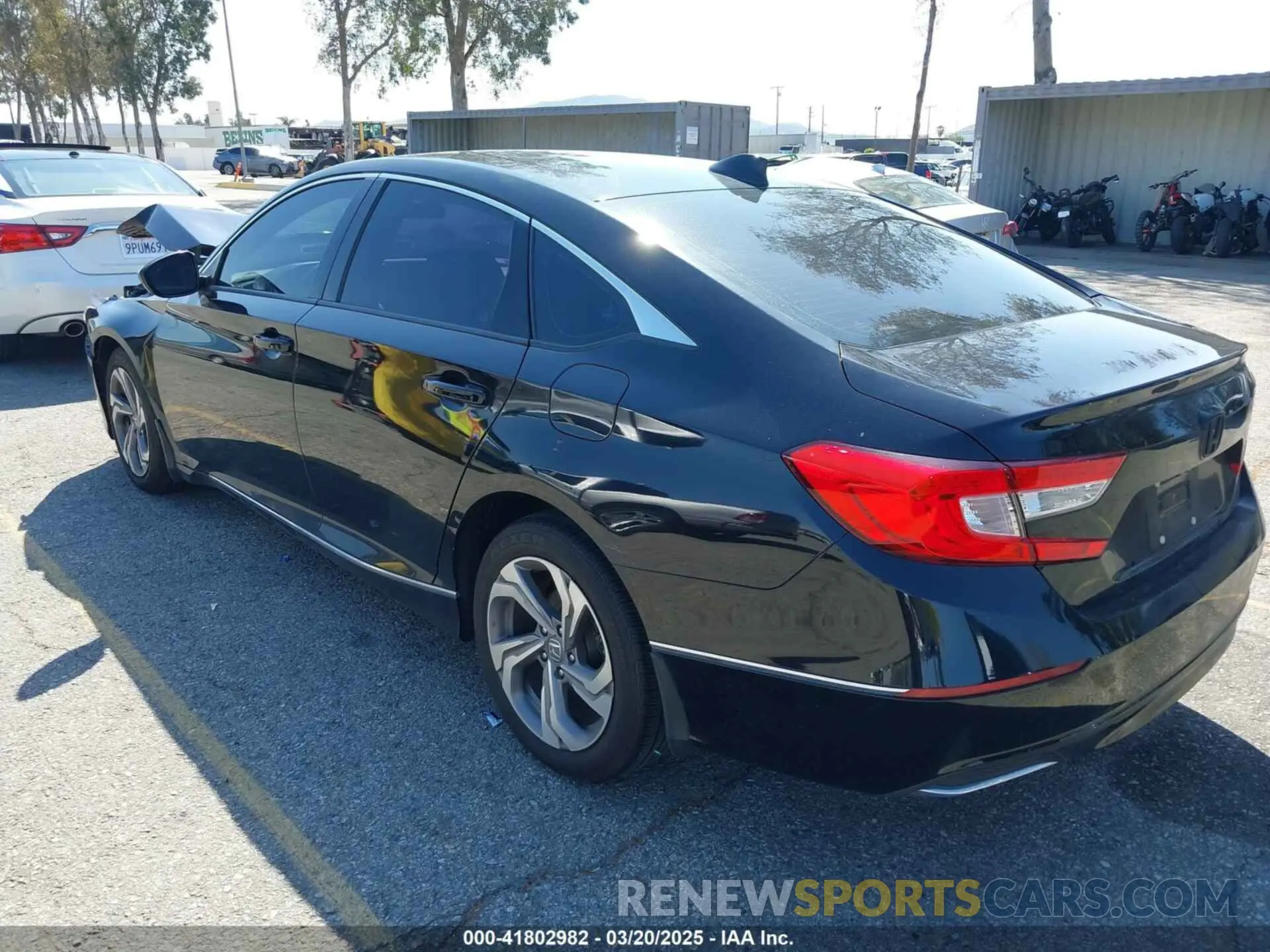3 Photograph of a damaged car 1HGCV1F48KA026651 HONDA ACCORD 2019