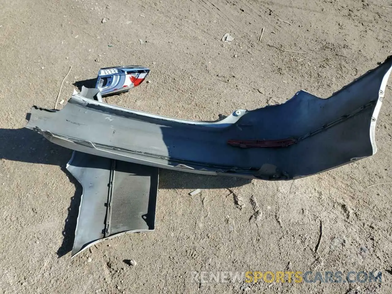12 Photograph of a damaged car 1HGCV1F48KA037147 HONDA ACCORD 2019