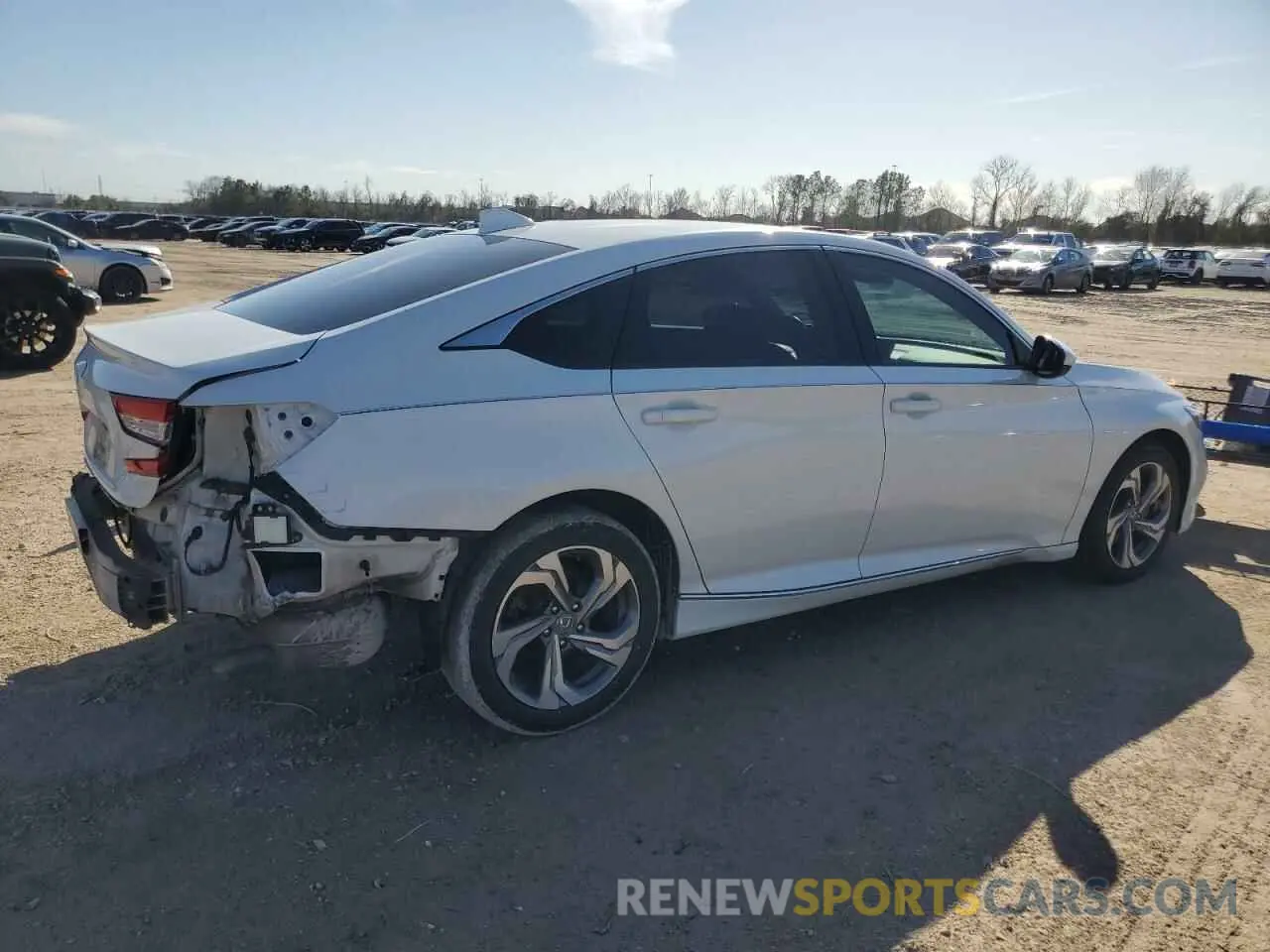 3 Photograph of a damaged car 1HGCV1F48KA037147 HONDA ACCORD 2019