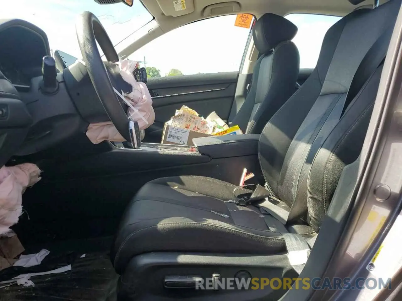 7 Photograph of a damaged car 1HGCV1F48KA155330 HONDA ACCORD 2019