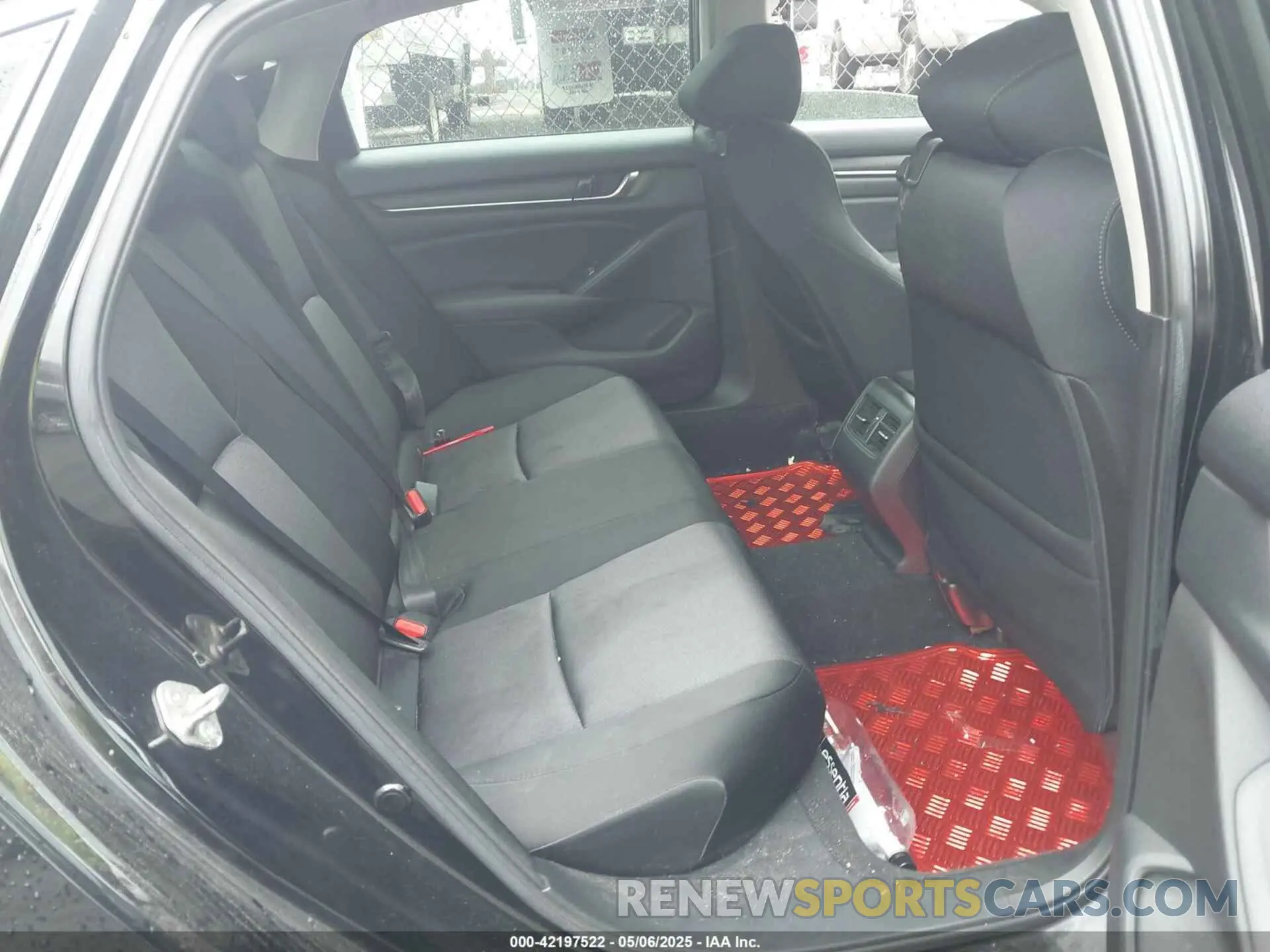8 Photograph of a damaged car 1HGCV1F49KA025735 HONDA ACCORD 2019