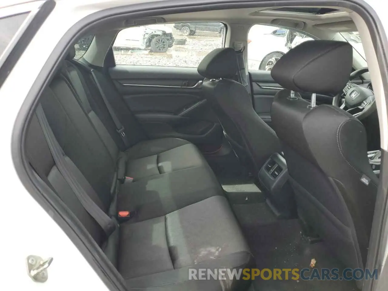 10 Photograph of a damaged car 1HGCV1F4XKA160108 HONDA ACCORD 2019