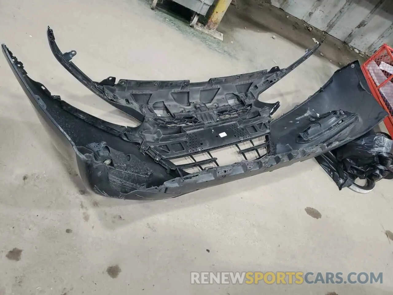 13 Photograph of a damaged car 1HGCV1F50KA041024 HONDA ACCORD 2019
