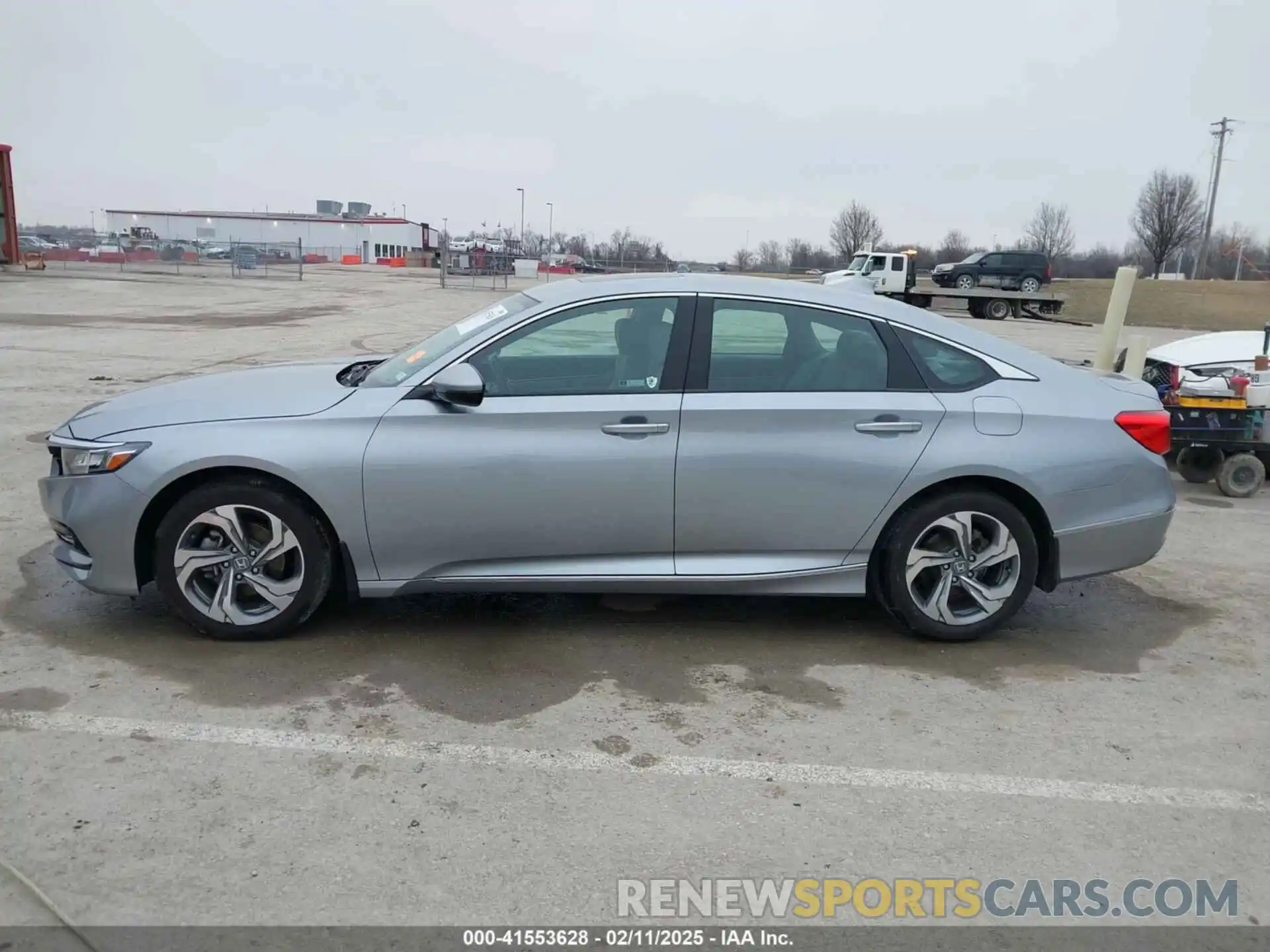 13 Photograph of a damaged car 1HGCV1F51KA030338 HONDA ACCORD 2019