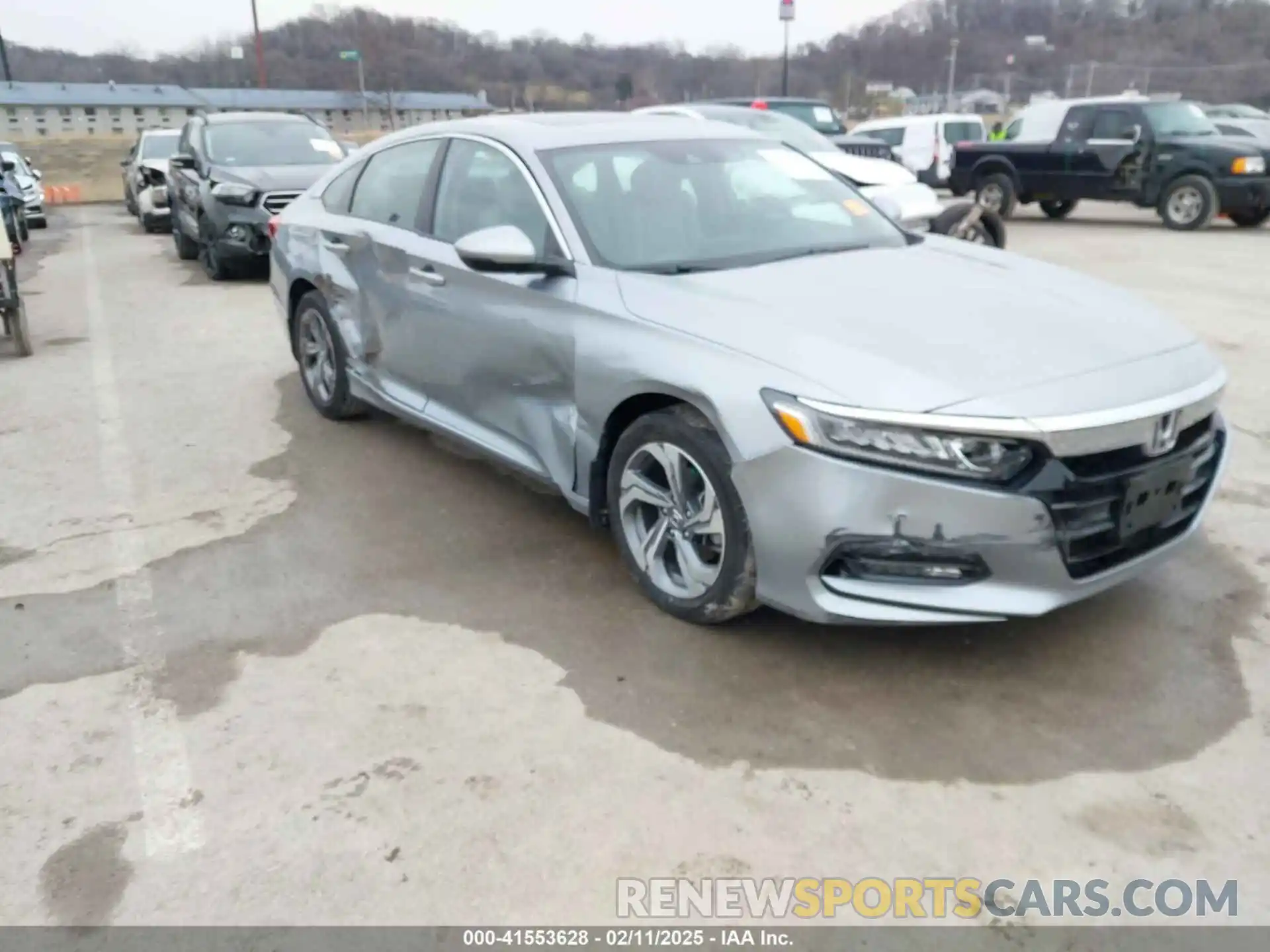 6 Photograph of a damaged car 1HGCV1F51KA030338 HONDA ACCORD 2019