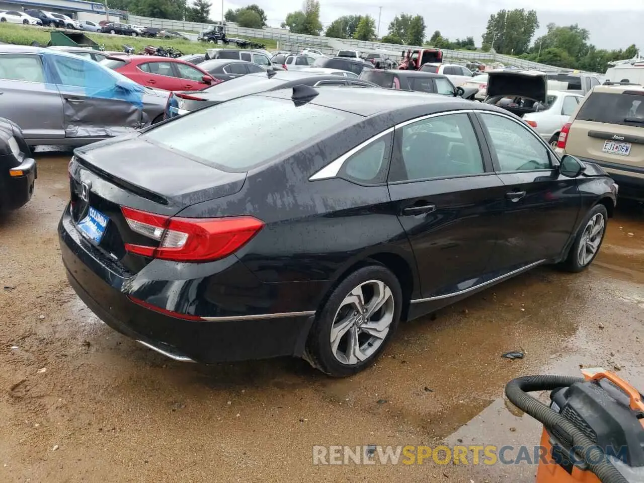 3 Photograph of a damaged car 1HGCV1F52KA104124 HONDA ACCORD 2019