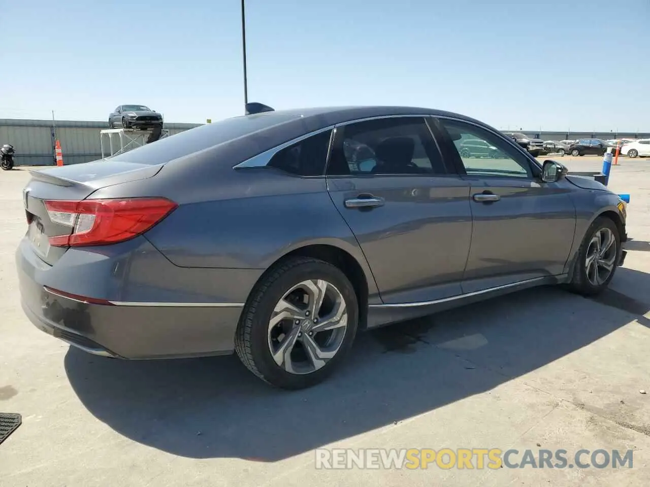 3 Photograph of a damaged car 1HGCV1F52KA802720 HONDA ACCORD 2019