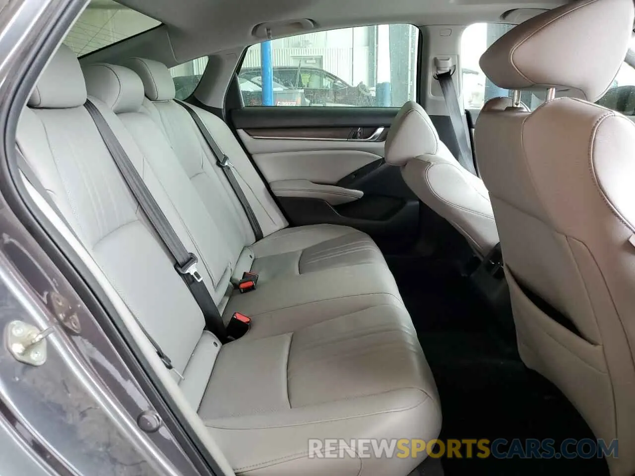 10 Photograph of a damaged car 1HGCV1F53KA008552 HONDA ACCORD 2019