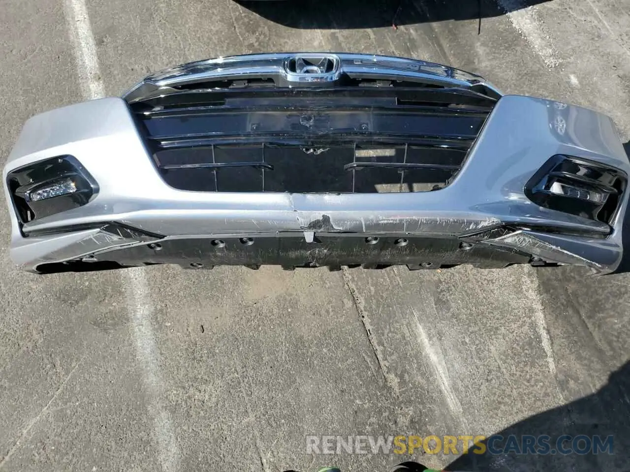 12 Photograph of a damaged car 1HGCV1F54KA036733 HONDA ACCORD 2019